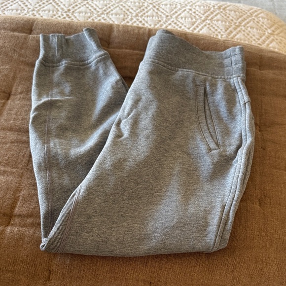 lululemon athletica Pants - LULULEMON Women’s Gray Cozy Sweatpant Joggers - Comfortable Everyday Bottoms
